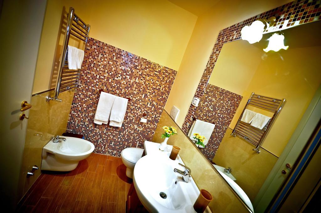 Relais Cavour Otel Roma Oda fotoğraf