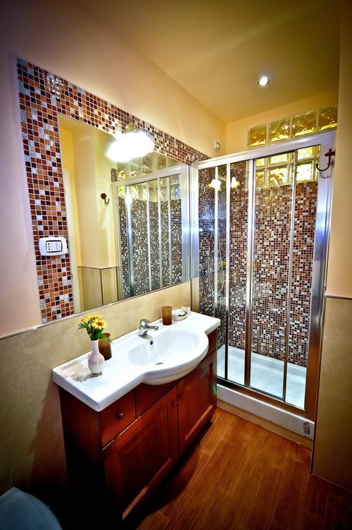 Relais Cavour Otel Roma Oda fotoğraf