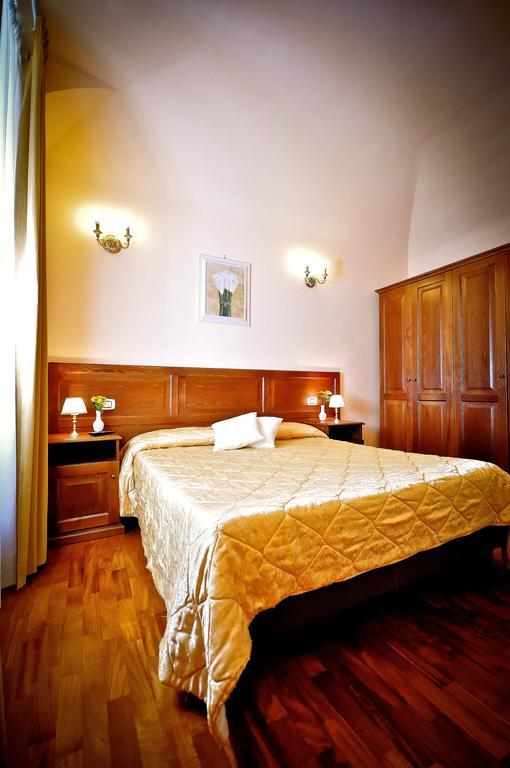 Relais Cavour Otel Roma Dış mekan fotoğraf
